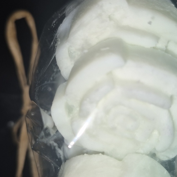 Wax Melts By Nugget - Picture 3 of 9